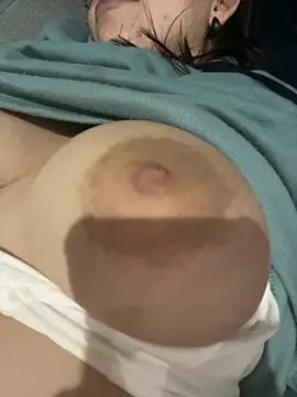 VioletPearson online show from 11.20.25