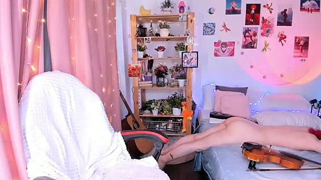 Jenny Foster online show from 02.04.25