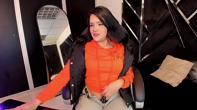 Ivanna18 x online show from 11.26.25