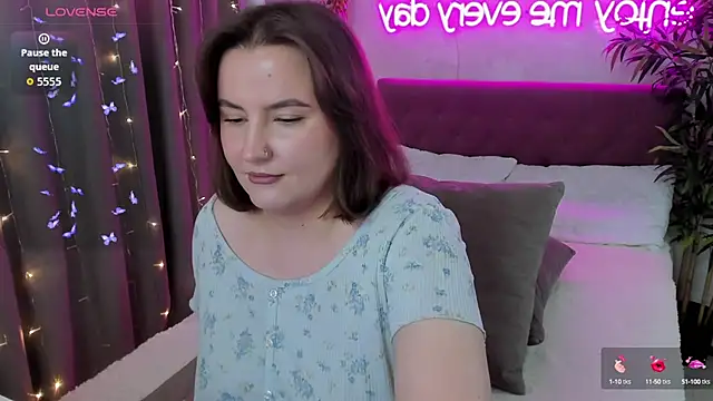 FeralPeach online show from 09.13.25