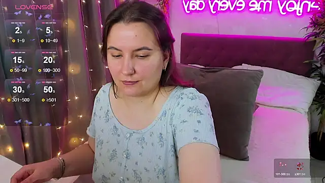 FeralPeach online show from 11.19.25