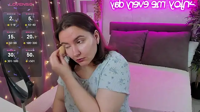 FeralPeach online show from 11.23.25