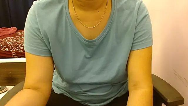 priya  81 online show from 01.08.25