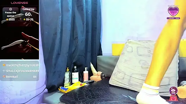 Snapshot of sexy-Bunny chatting on 02.11.25 sexy-Bunny online show from 02.11.25