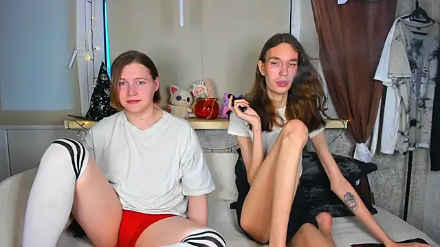 Snapshot of Calvin_and_Kevin chatting on 10.24.25 Calvin and Kevin online show from 10.24.25