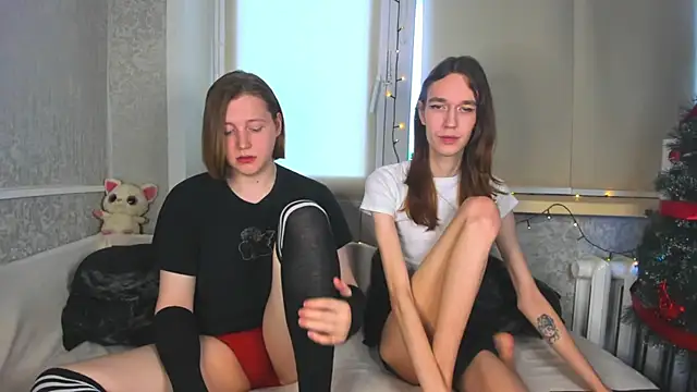 Snapshot of Calvin_and_Kevin chatting on 12.17.25 Calvin and Kevin online show from 12.17.25