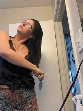 SafeinouterSpace online show from 02.18.26