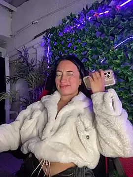 Ady 18 online show from 02.04.25