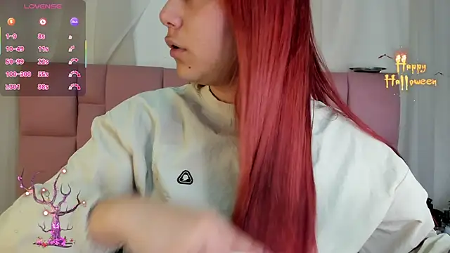 Snapshot of samantha-black chatting on 10.25.25 samantha-black online show from 10.25.25