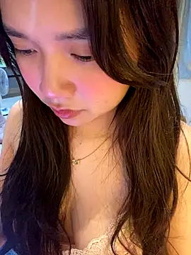 Hotellinh12 online show from 11.01.25