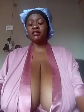 Chubbykarisma27 online show from 03.11.25