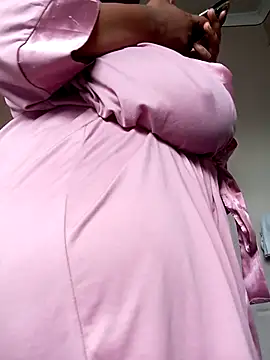 Chubbykarisma27 online show from 03.12.25