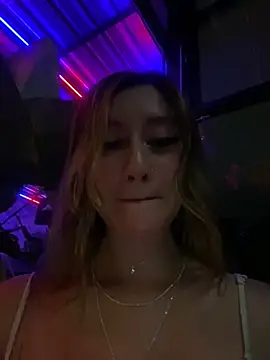 MaryDeniro online show from 02.16.25