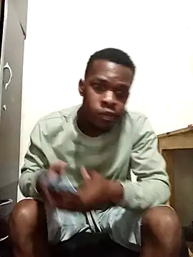 Snapshot of Uncletee112 chatting on 09.11.25 Uncletee112 online show from 09.11.25