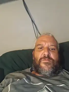 Snapshot of silkstroker6981 chatting on 09.16.25 silkstroker6981 online show from 09.16.25