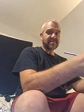 Snapshot of silkstroker6981 chatting on 01.07.26 silkstroker6981 online show from 01.07.26