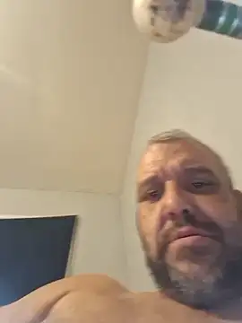 Snapshot of silkstroker6981 chatting on 01.13.26 silkstroker6981 online show from 01.13.26