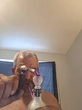 Snapshot of silkstroker6981 chatting on 02.02.26 silkstroker6981 online show from 02.02.26