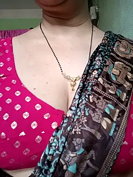 Snapshot of Rosy-B chatting on 03.19.26 Rosy-B online show from 03.19.26