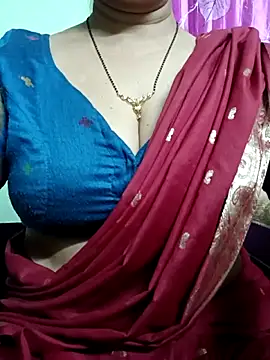 Snapshot of Rosy-B chatting on 03.20.26 Rosy-B online show from 03.20.26