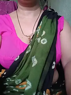 Snapshot of Rosy-B chatting on 05.22.26 Rosy-B online show from 05.22.26