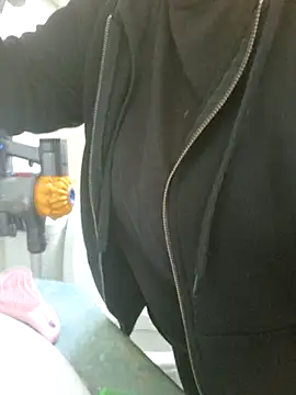 Off the Lesh online show from 10.02.25