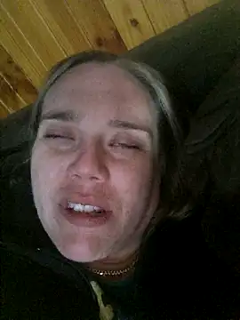 Off the Lesh online show from 11.04.25