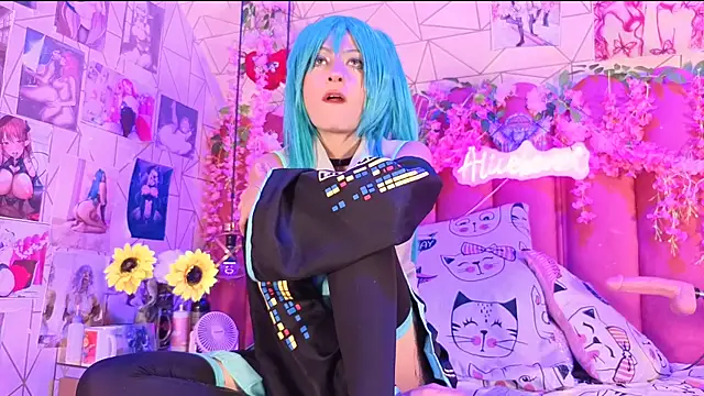 Alicebenett online show from 11.02.25