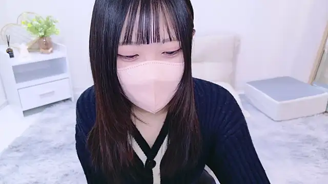 Snapshot of Suzu_ch_xx chatting on 02.16.25 Suzu ch xx online show from 02.16.25