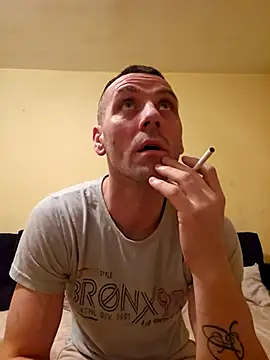 Aian09 online show from 02.23.25