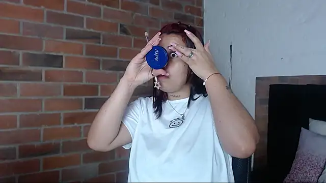 Snapshot of salome__hills1 chatting on 03.04.25 salome hills1 online show from 03.04.25