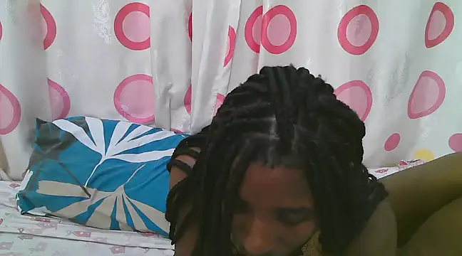 Snapshot of hot_dijah chatting on 03.02.25 hot dijah online show from 03.02.25
