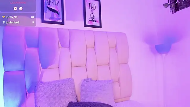 Snapshot of Bianca_zaens2 chatting on 02.26.25 Bianca zaens2 online show from 02.26.25