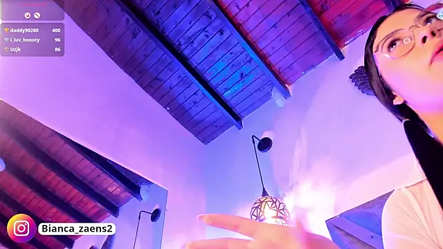 Snapshot of Bianca_zaens2 chatting on 03.06.25 Bianca zaens2 online show from 03.06.25