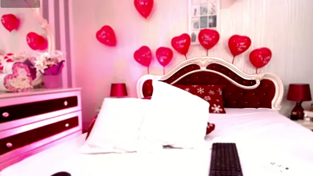 Snapshot of StacyLight chatting on 02.14.25 StacyLight online show from 02.14.25