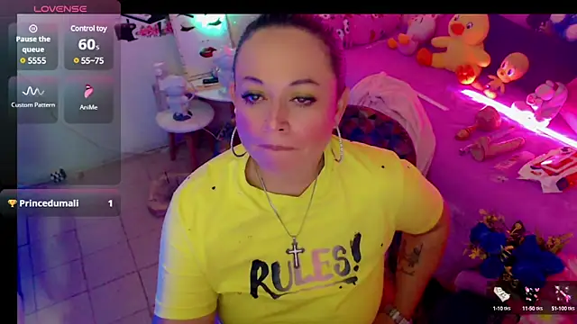 Snapshot of martina_bk chatting on 01.06.25 martina bk online show from 01.06.25