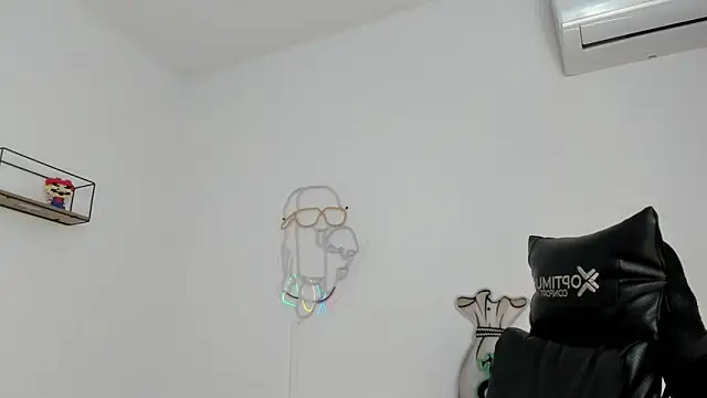 dikey 62 online show from 03.14.25