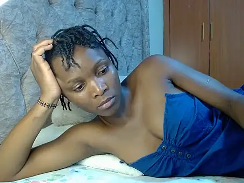 Snapshot of Naughty_Girl17 chatting on 03.03.25 Naughty Girl17 online show from 03.03.25