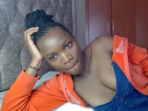 Snapshot of Naughty_Girl17 chatting on 03.21.25 Naughty Girl17 online show from 03.21.25