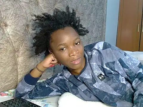 Naughty Girl17 online show from 12.02.25