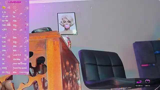 Snapshot of Jimena_Grey chatting on 02.08.26 Jimena Grey online show from 02.08.26