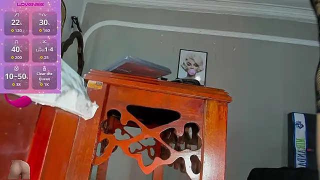 Snapshot of Jimena_Grey chatting on 02.25.26 Jimena Grey online show from 02.25.26