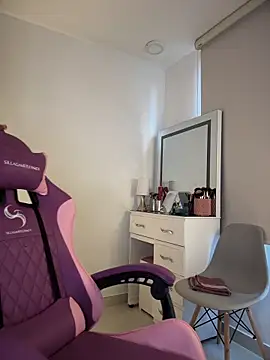 Hips hannah online show from 11.14.25