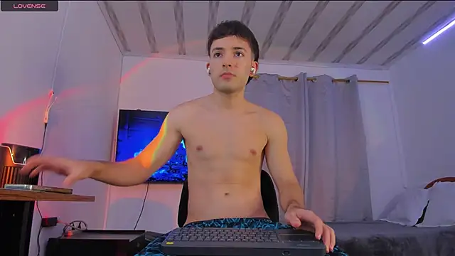 bower and colucci online show from 11.03.25