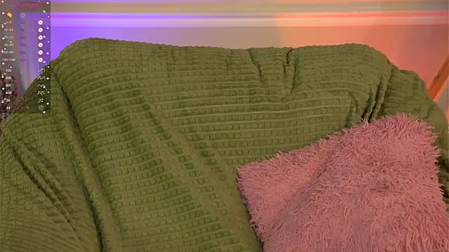 happywhores online show from 12.25.24