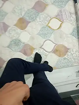 Snapshot of Kurtsikici@xh chatting on 10.31.25 Kurtsikicixh online show from 10.31.25