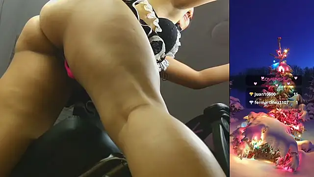 PurpleHaze17 online show from 12.15.25