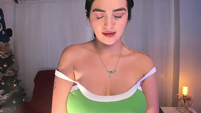 Snapshot of miel_gomez chatting on 12.27.24 miel gomez online show from 12.27.24
