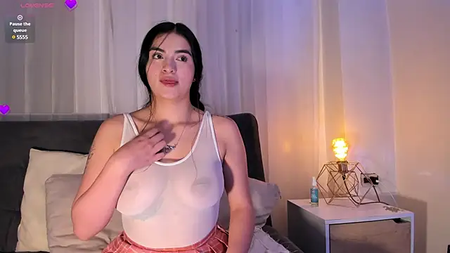 Snapshot of miel_gomez chatting on 01.27.25 miel gomez online show from 01.27.25