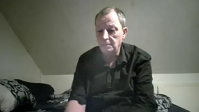 chubbybear2cum online show from 12.23.25